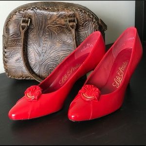 Vintage 1980s Life Stride sz. 8 kitten heel